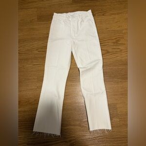 MOTHER “THE HUSTLER ANKLE FRAY” Classic White Denim